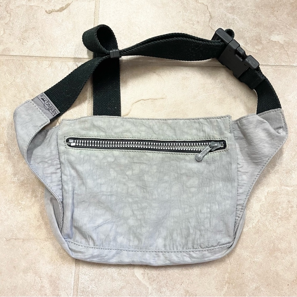 Cute Kipling gray tie dye fanny pack! - Picture 2 of 9